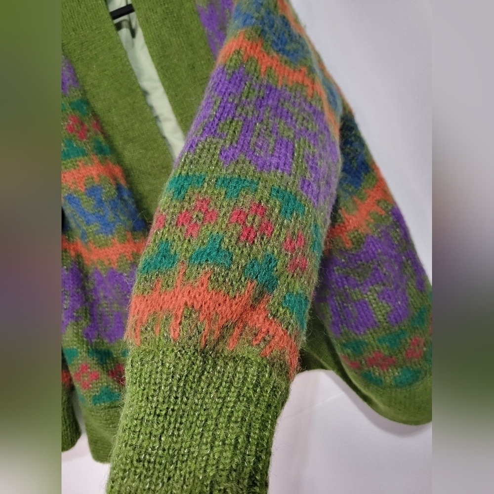 Green Women's Sweater Cardigan Cottagecore Grannycore Med - Picture 7 of 8